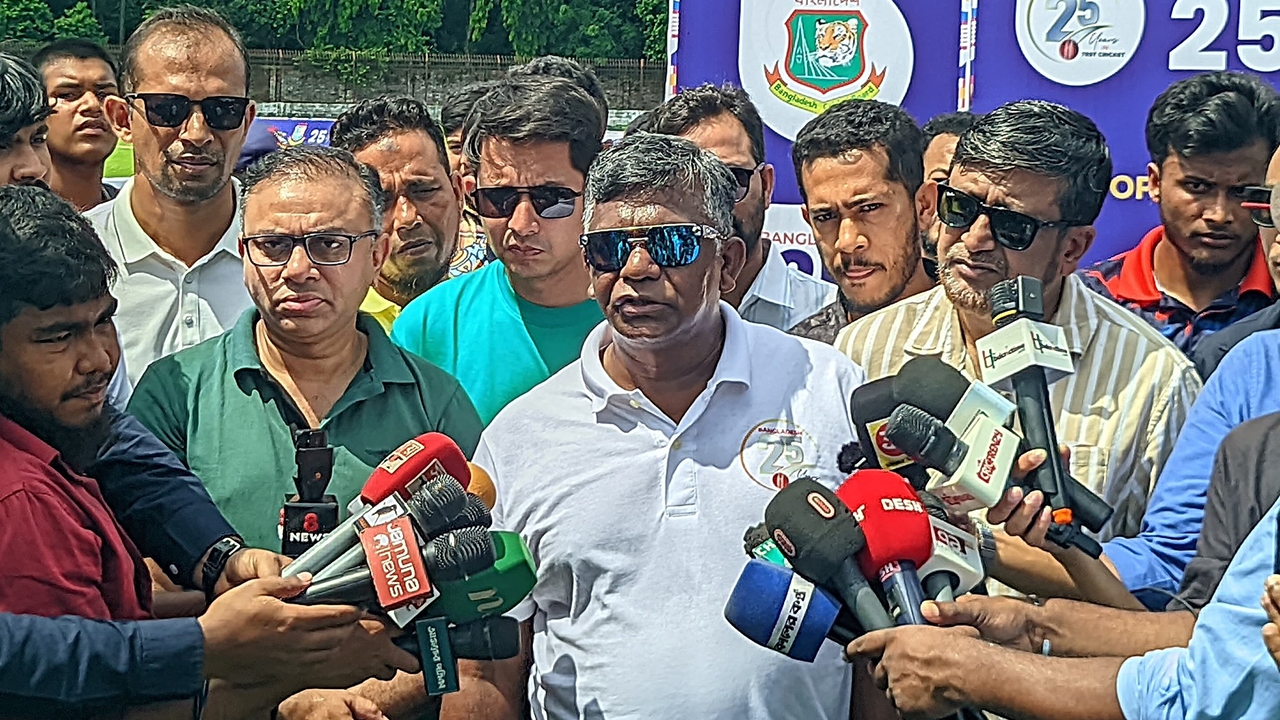 ফতুল্লা স্টেডিয়ামের অবস্থা দেখে কান্না এসেছিল বিসিবি সভাপতি বুলবুলের